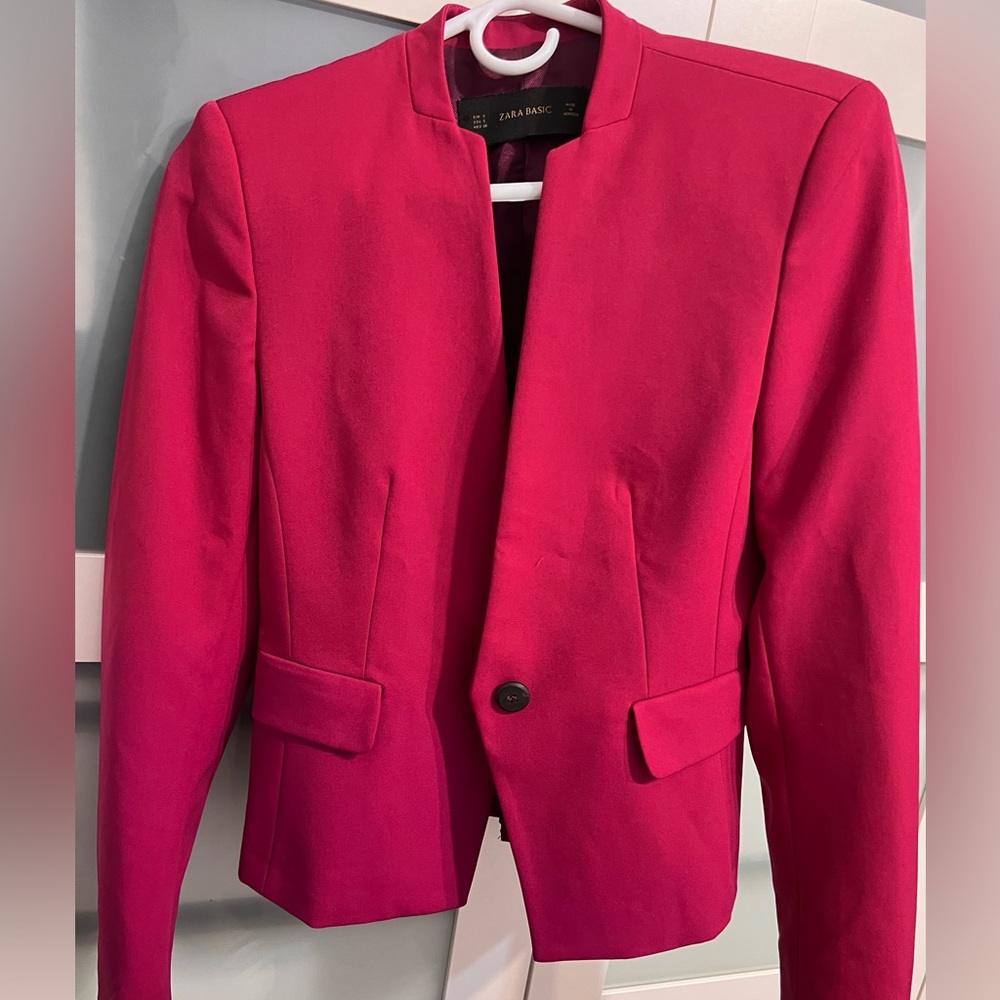 Like New Zara Blazer Size S